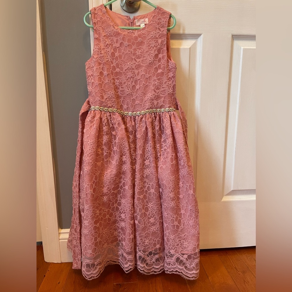 Excellent condition child 7/8 Biscotti Dress